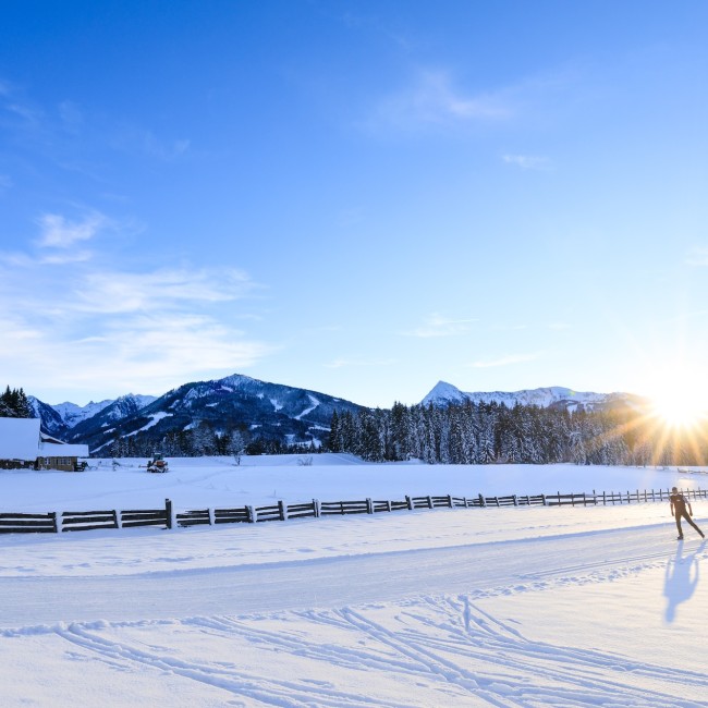Langlaufen beim Sonnenuntergang © Schladming-Dachstein | Martin Huber